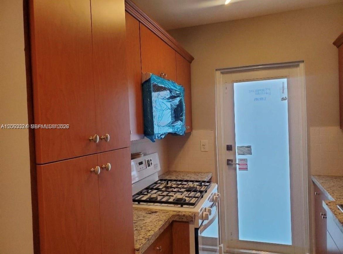 8035 Byron Ave # 2, Miami Beach FL 33141 photo 4