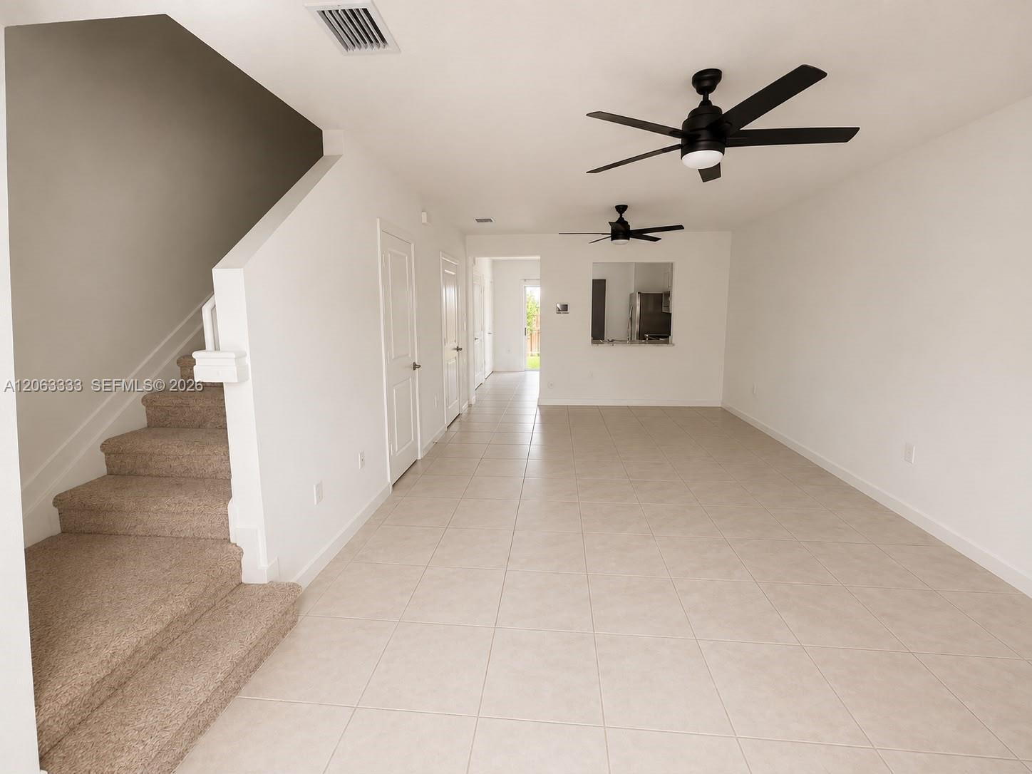 460 NE 4th Ln, Florida City FL 33034 photo 2