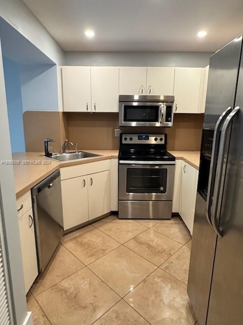 10005 SW 77th Ct, Miami FL 33156 photo 4