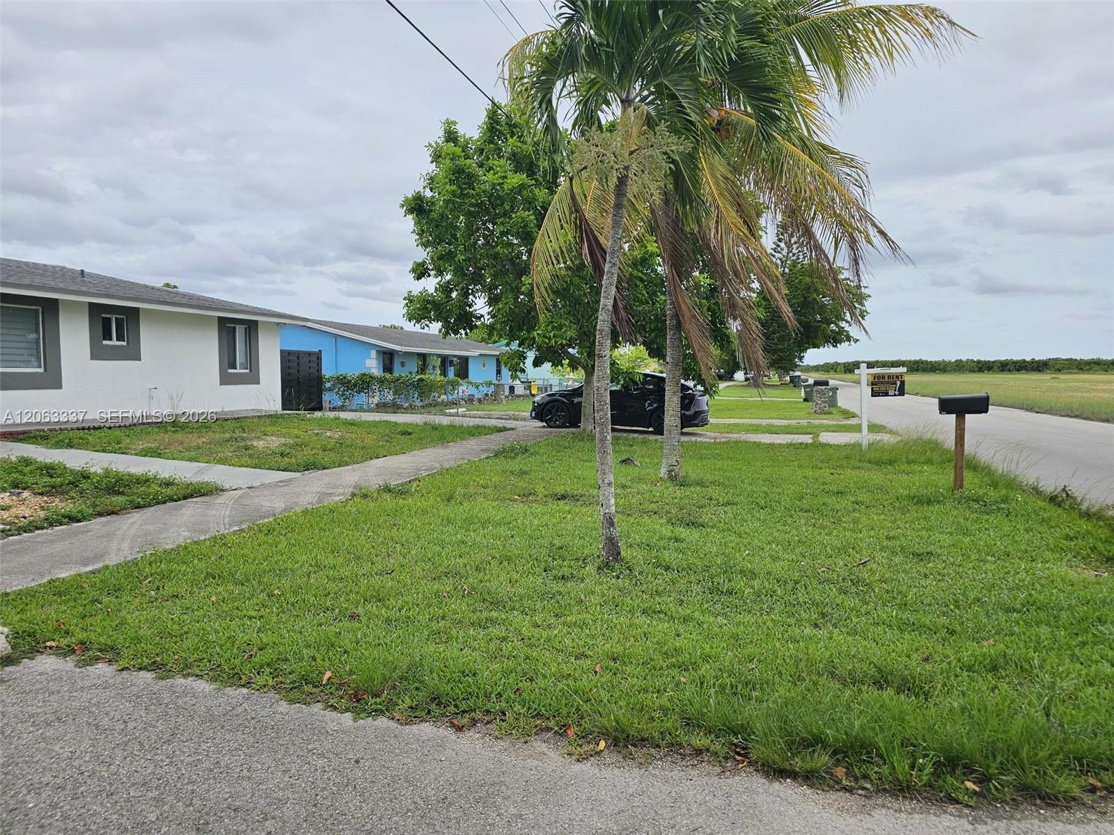 75 SW 18th Ave, Homestead FL 33030 photo 5