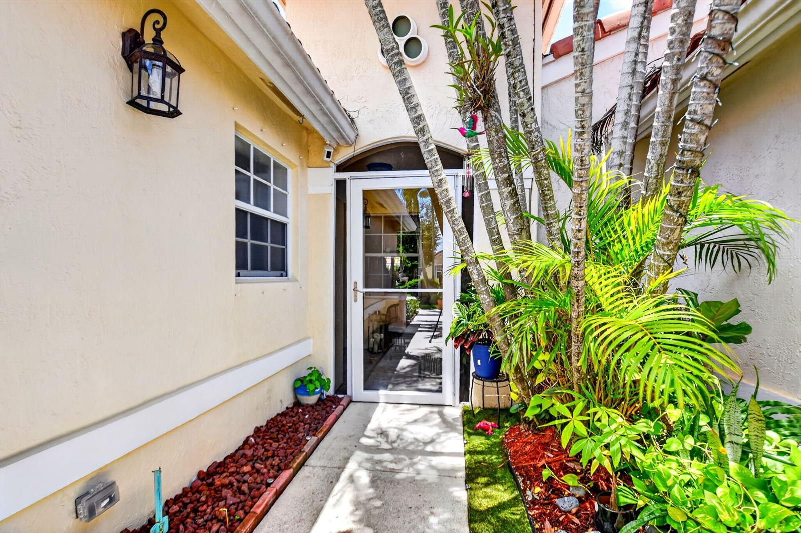 7285 Burgess Drive, Lake Worth FL 33467 photo 4
