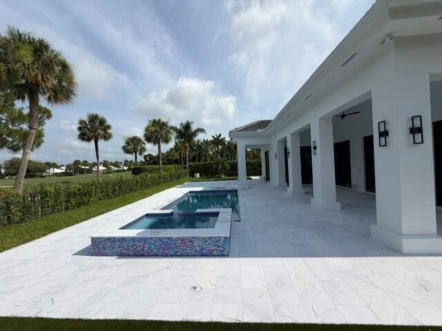 2525 Seminole Circle, West Palm Beach FL 33409 photo 5