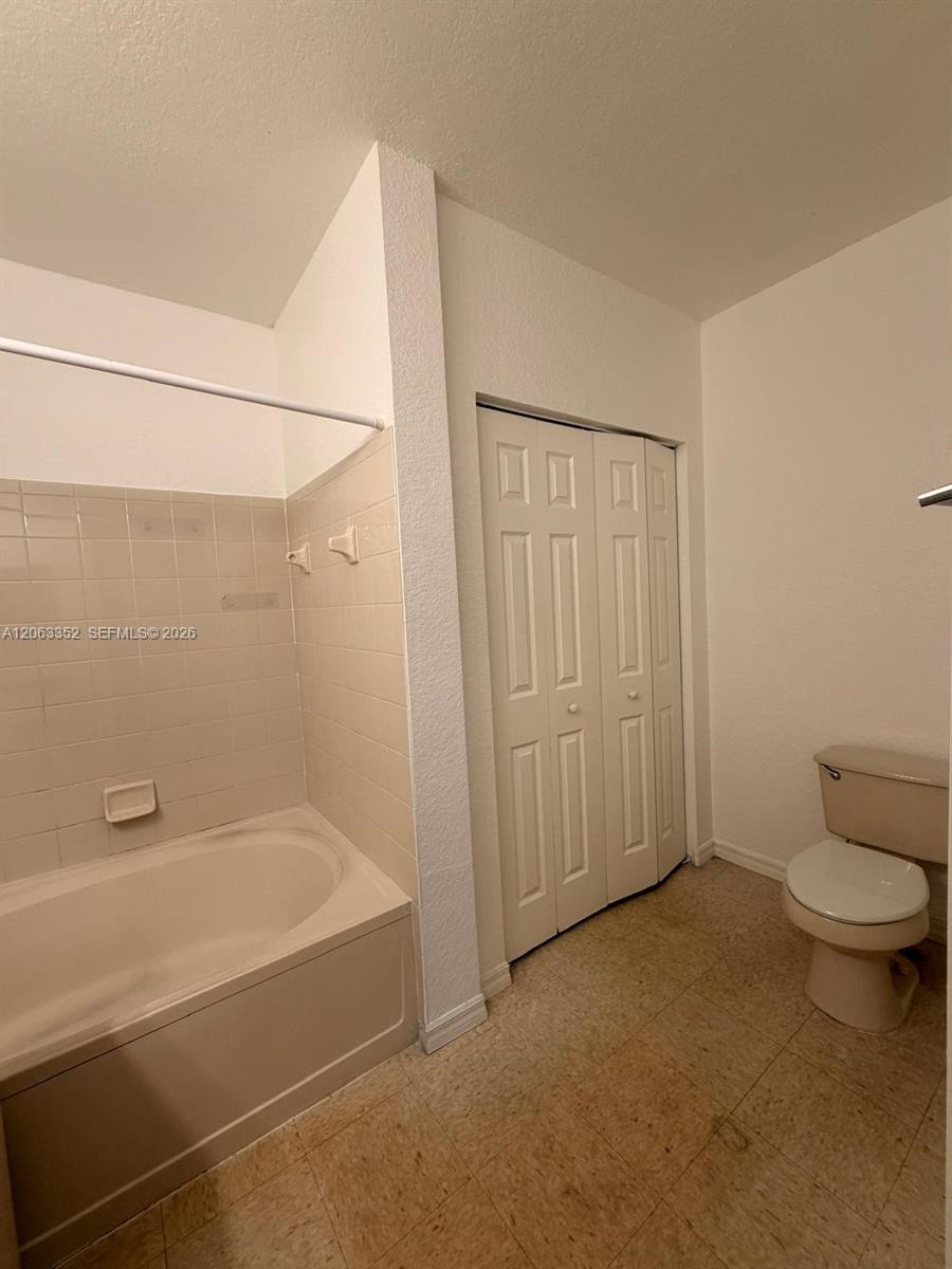 2705 Belmont Ln # 2705, North Lauderdale FL 33068 photo 3