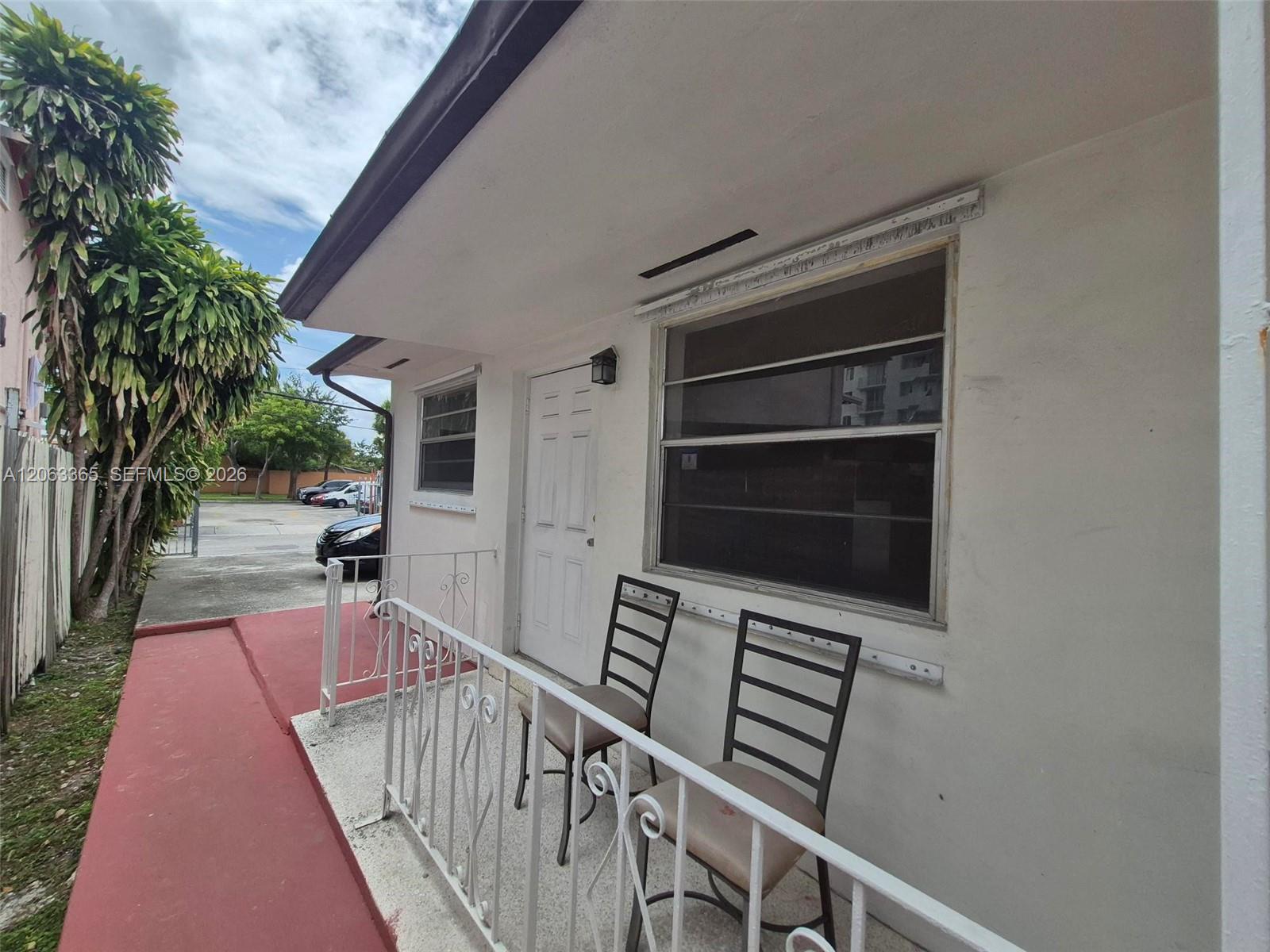 1715 SW 4th St # 1717, Miami FL 33135 photo 2