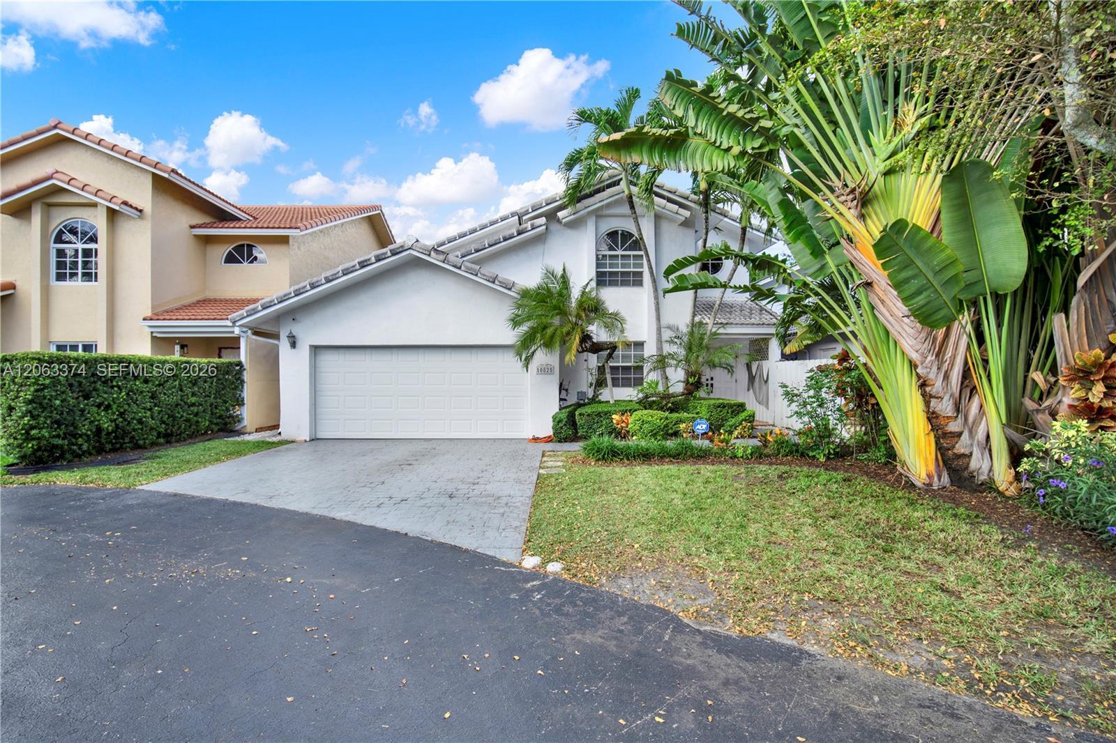10825 SW 91st Ln, Miami FL 33176 photo 2
