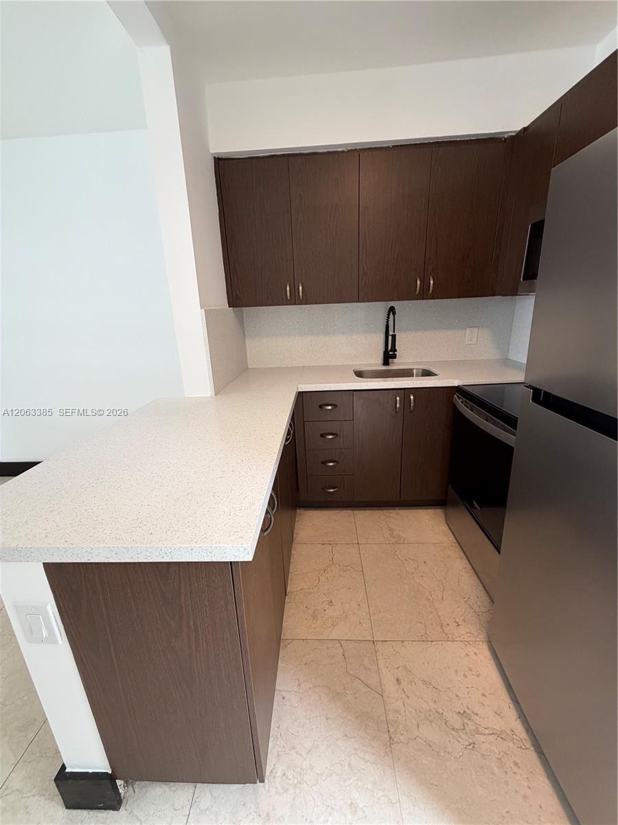 551 NE 62nd St # 14, Miami FL 33138 photo 3