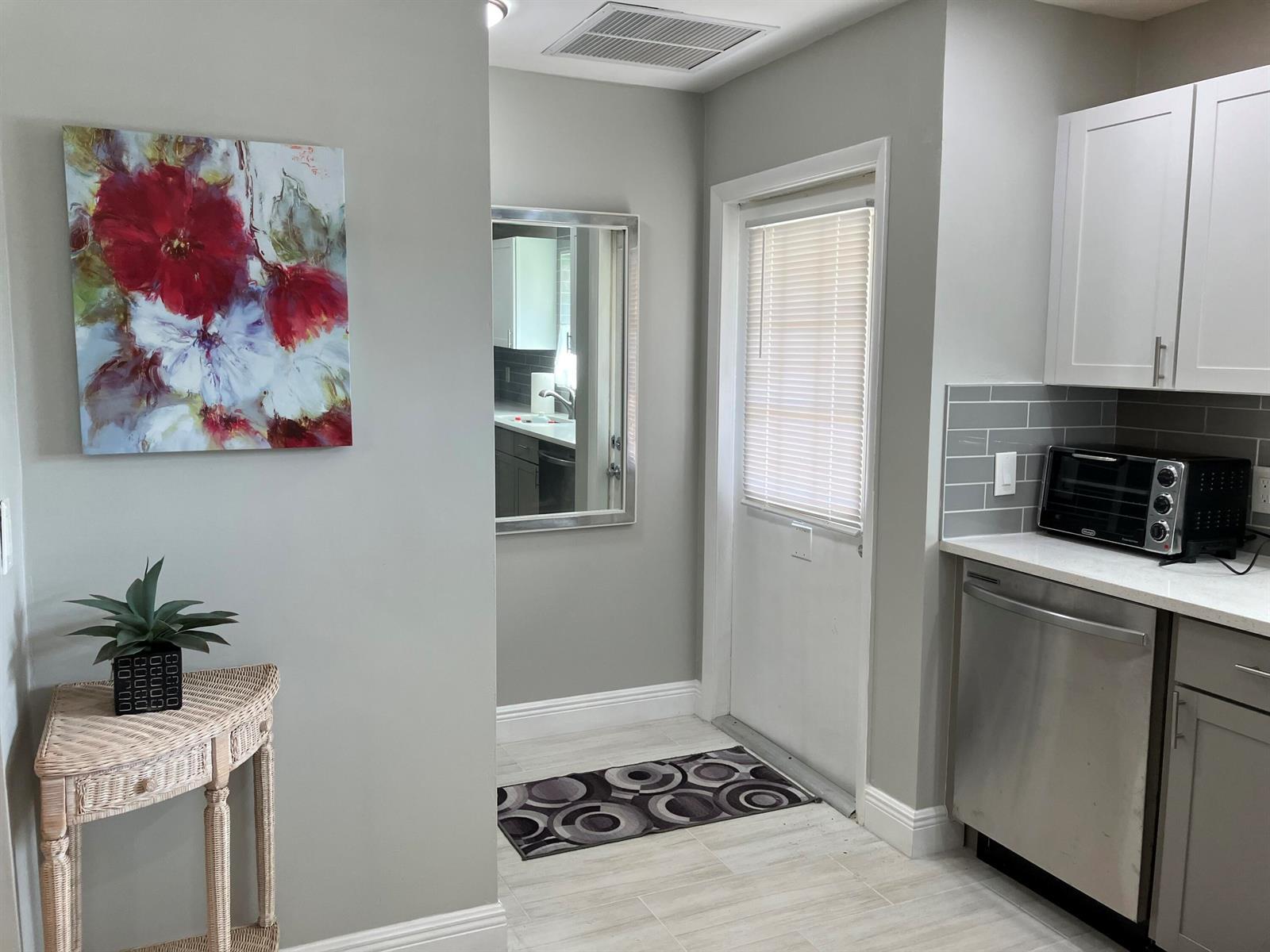 214 Down East Lane, Lake Worth FL 33467 photo 2