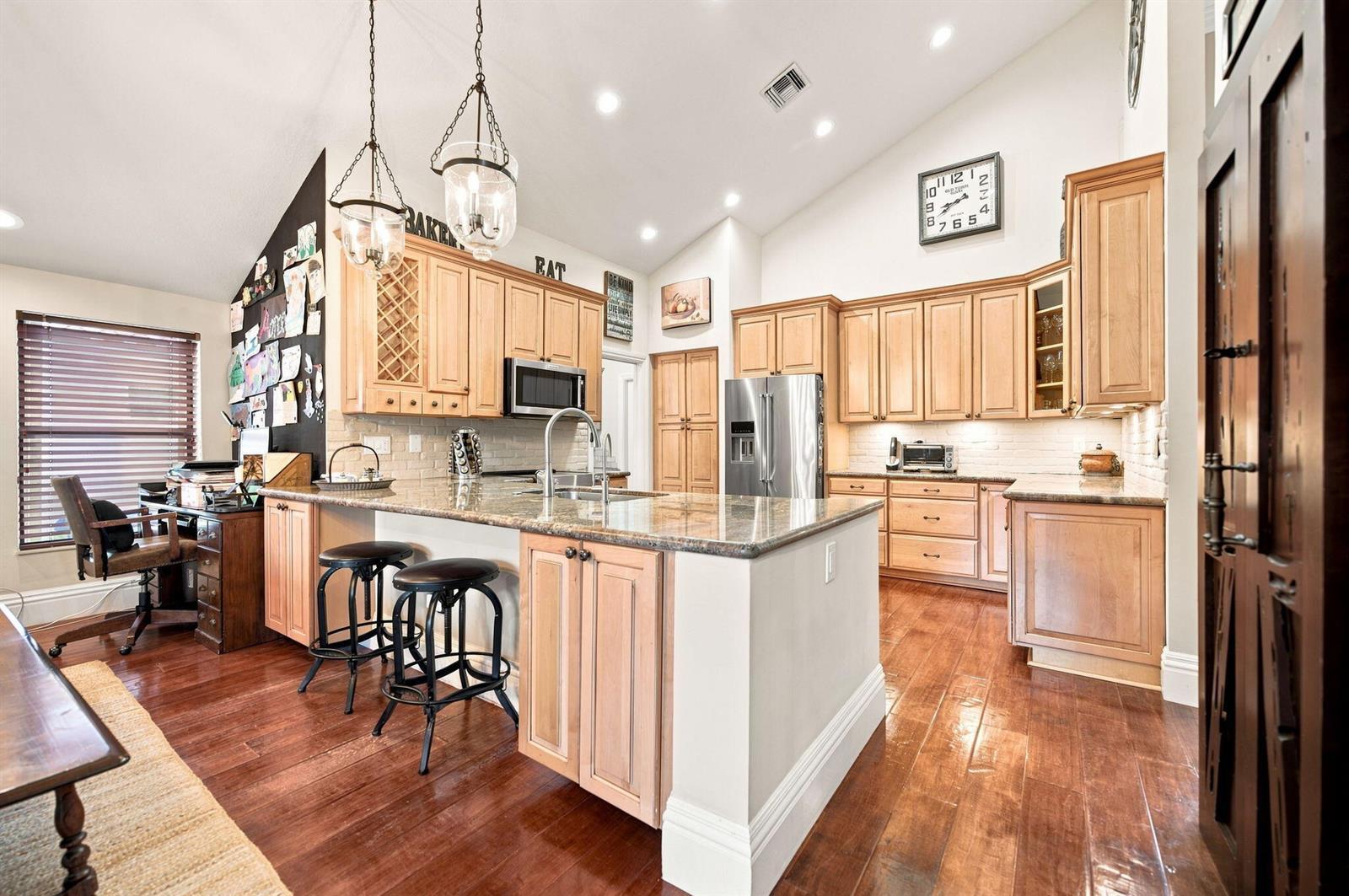 23161 L'Ermitage Circle, Boca Raton FL 33433 photo 2
