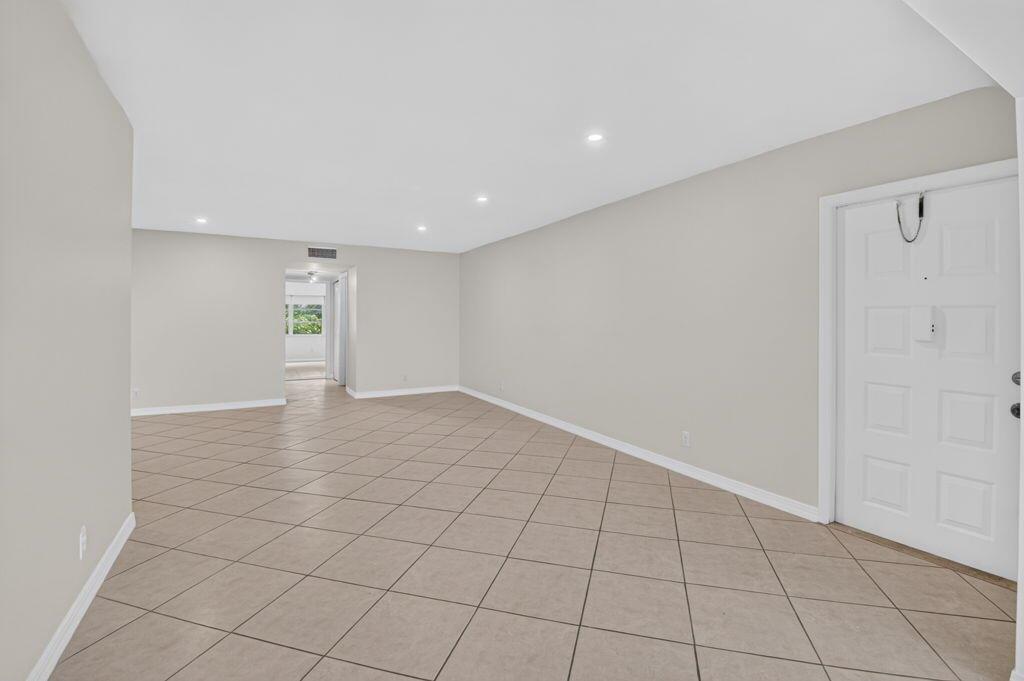 5073 LAKEFRONT Boulevard # C, Delray Beach FL 33484 photo 5