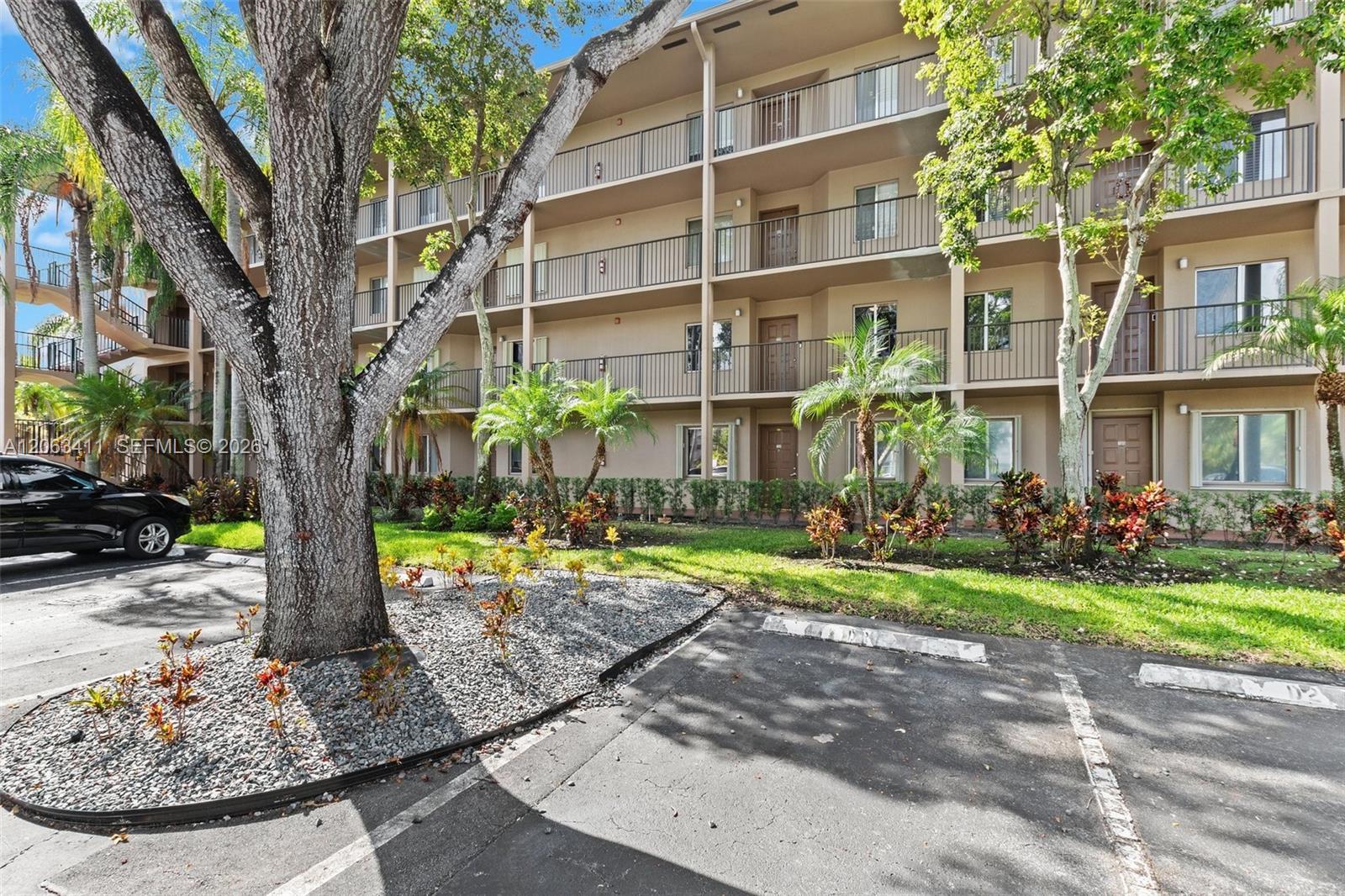1151 SW 128th Ter # 104D, Pembroke Pines FL 33027 photo 3