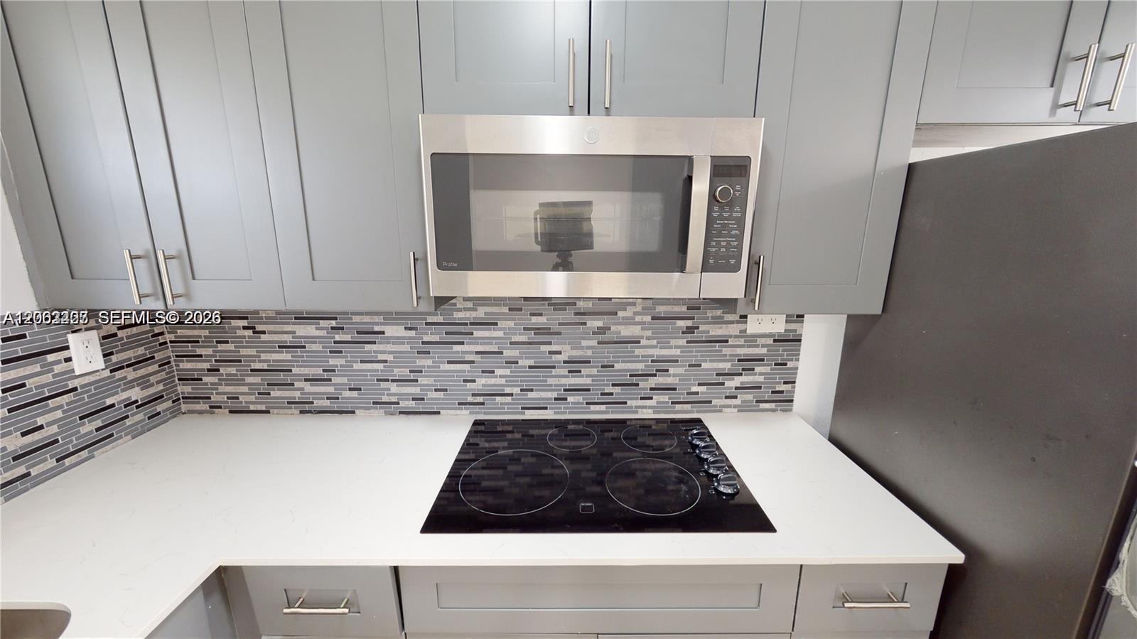 453 SW 2nd St # 301C, Miami FL 33130 photo 2
