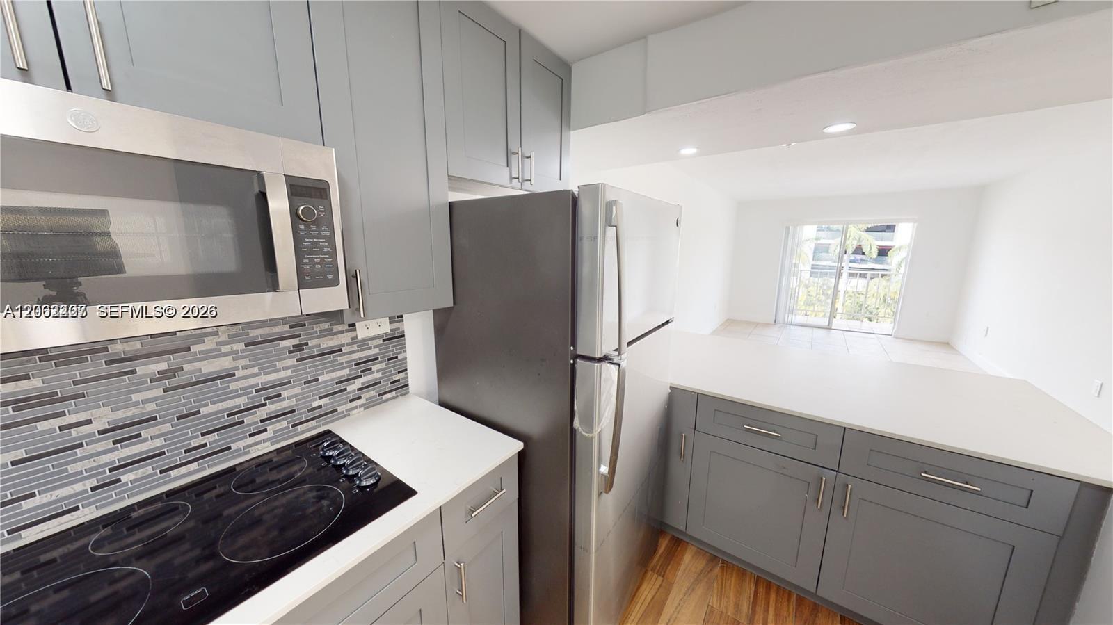 453 SW 2nd St # 301C, Miami FL 33130 photo 3