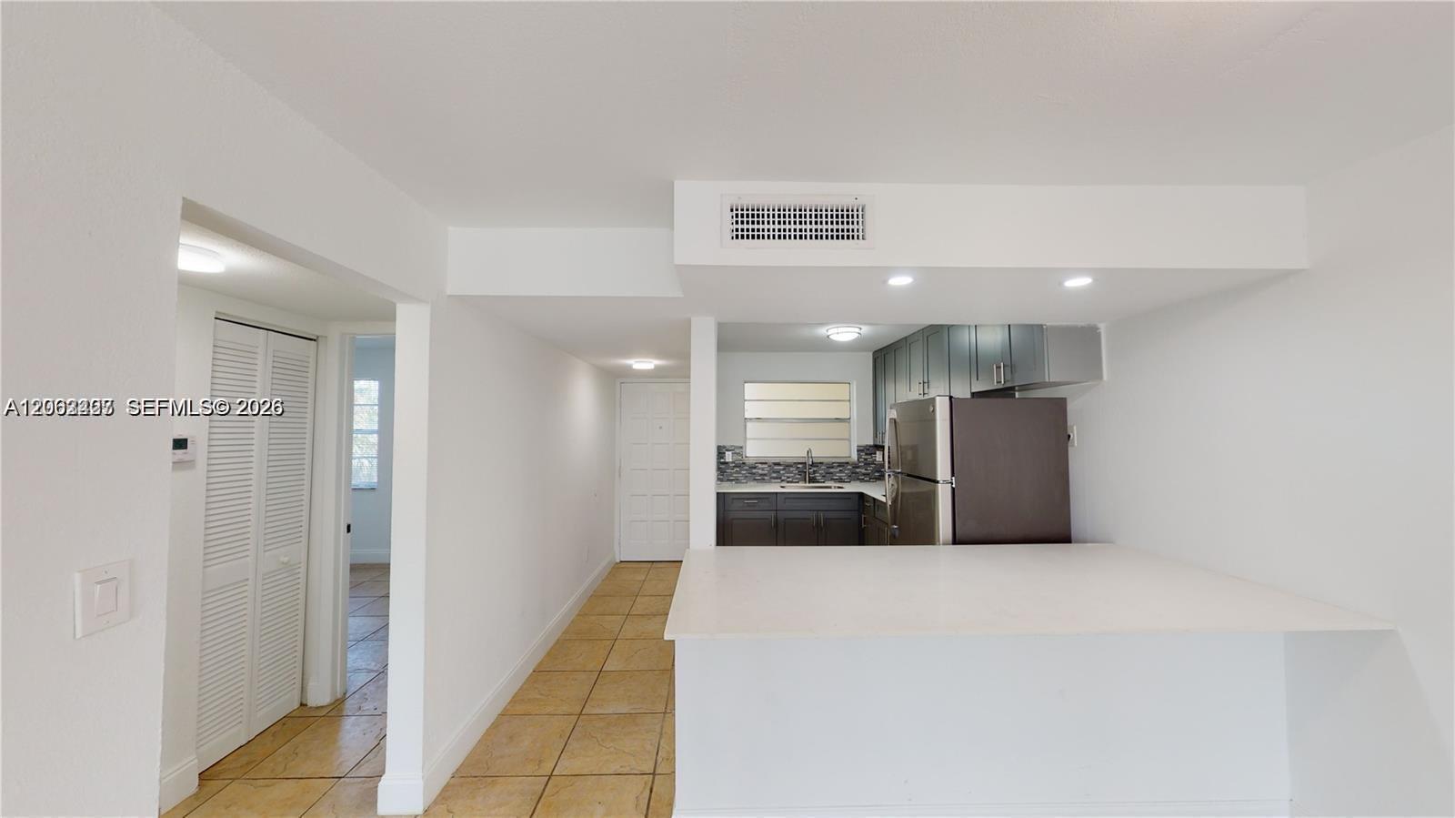 453 SW 2nd St # 301C, Miami FL 33130 photo 4