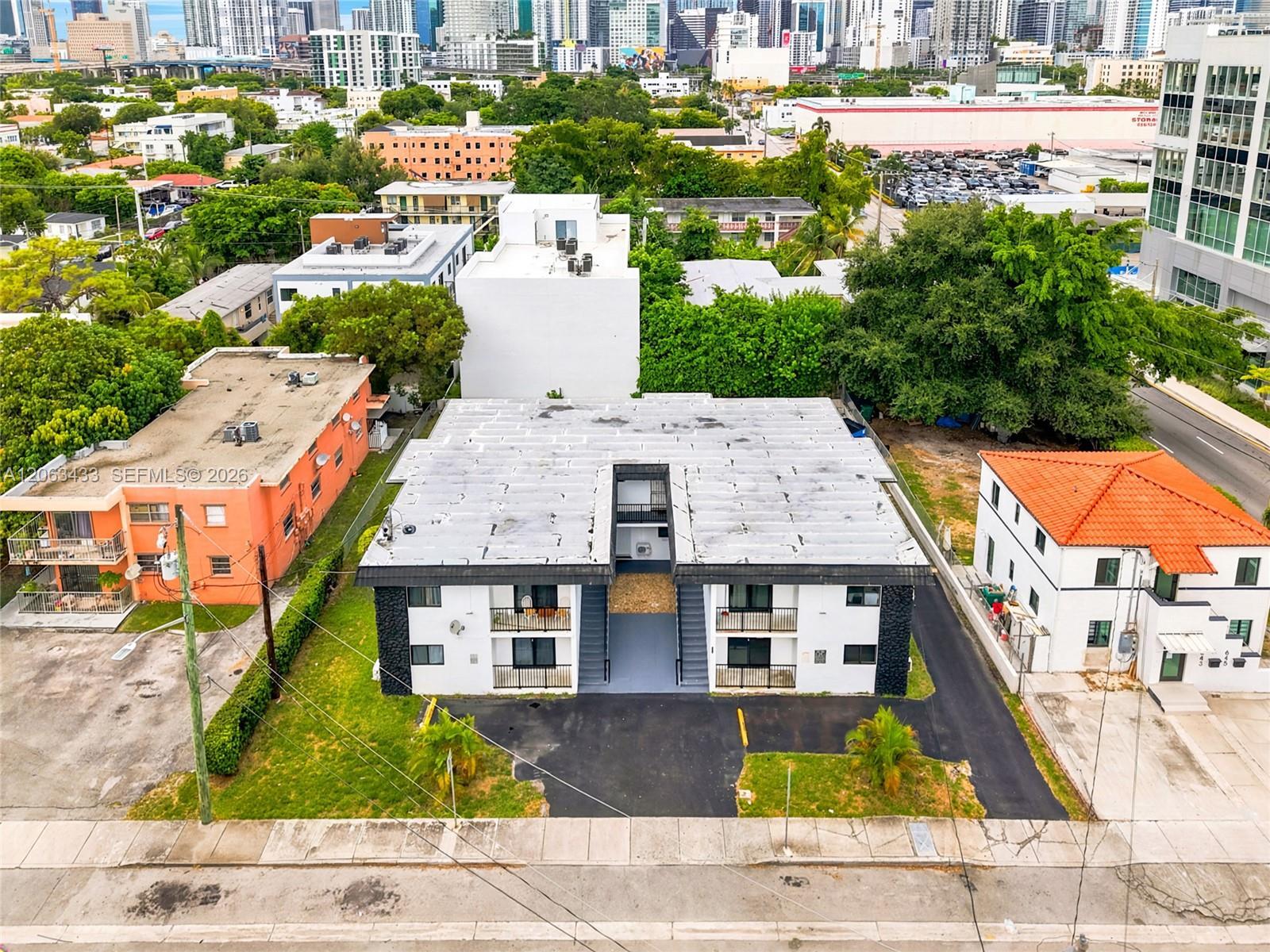 635 SW 7th Ct APT 5, Miami FL 33130