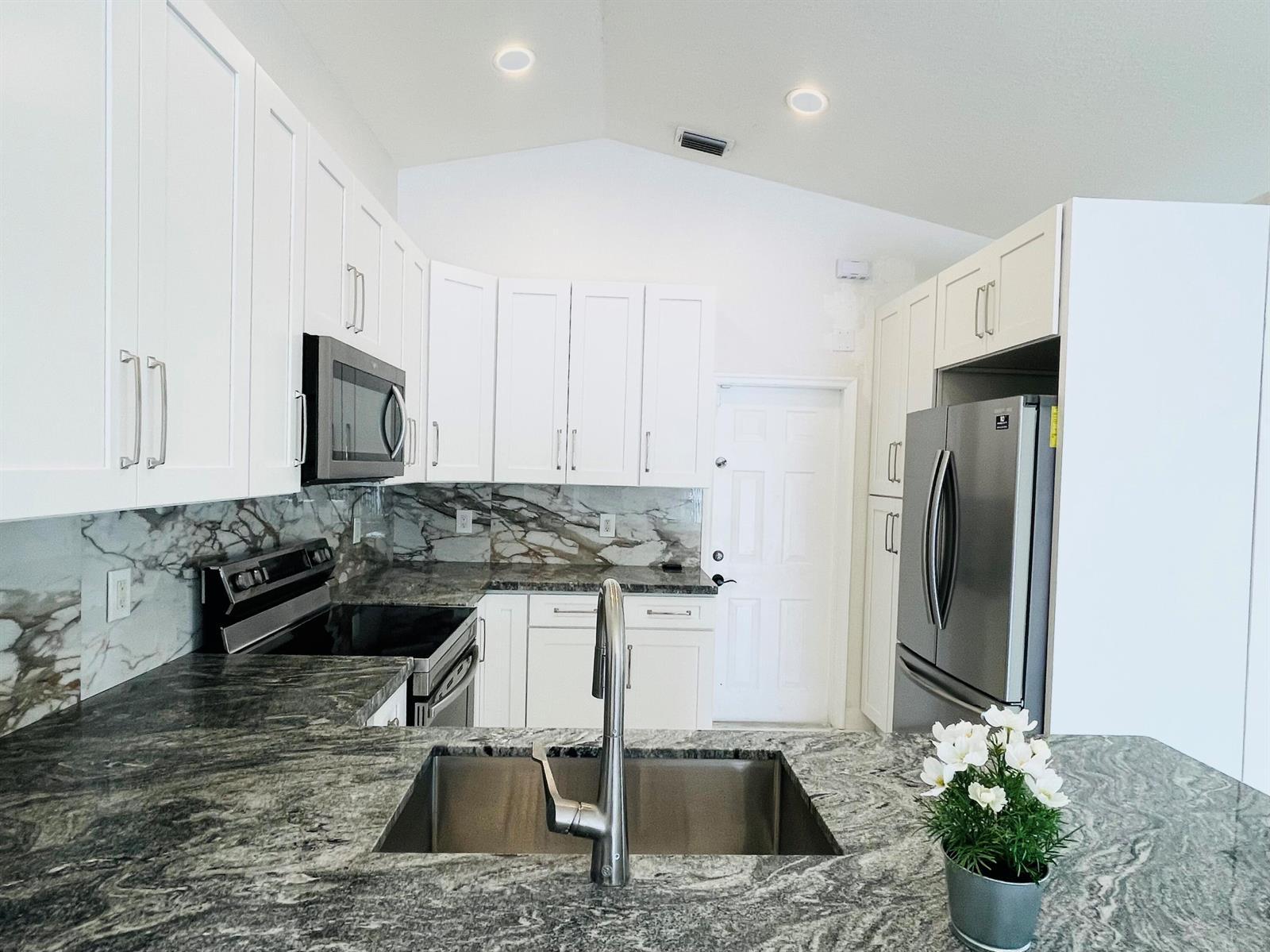 4354 Mahogany Ridge Drive, Weston FL 33331 photo 3