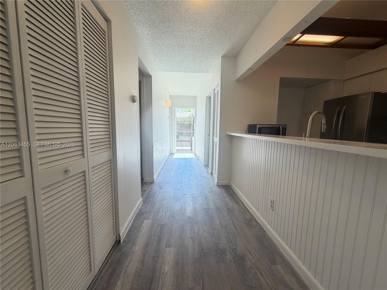 1172 NW 122nd Ter, Pembroke Pines FL 33026 photo 4