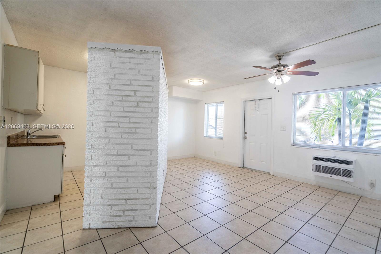 3049 NW 9th Ave # 4, Wilton Manors FL 33311 photo 3