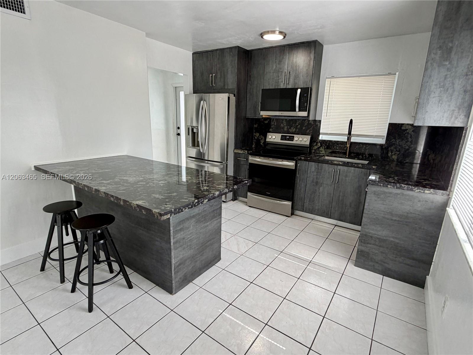 3247 SW 92nd Ave # 3247, Miami FL 33165 photo 2