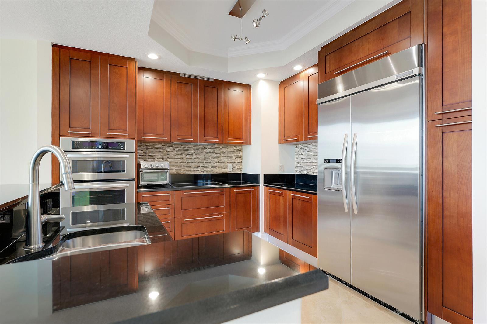 701 S OLIVE Avenue # 1706, West Palm Beach FL 33401 photo 4