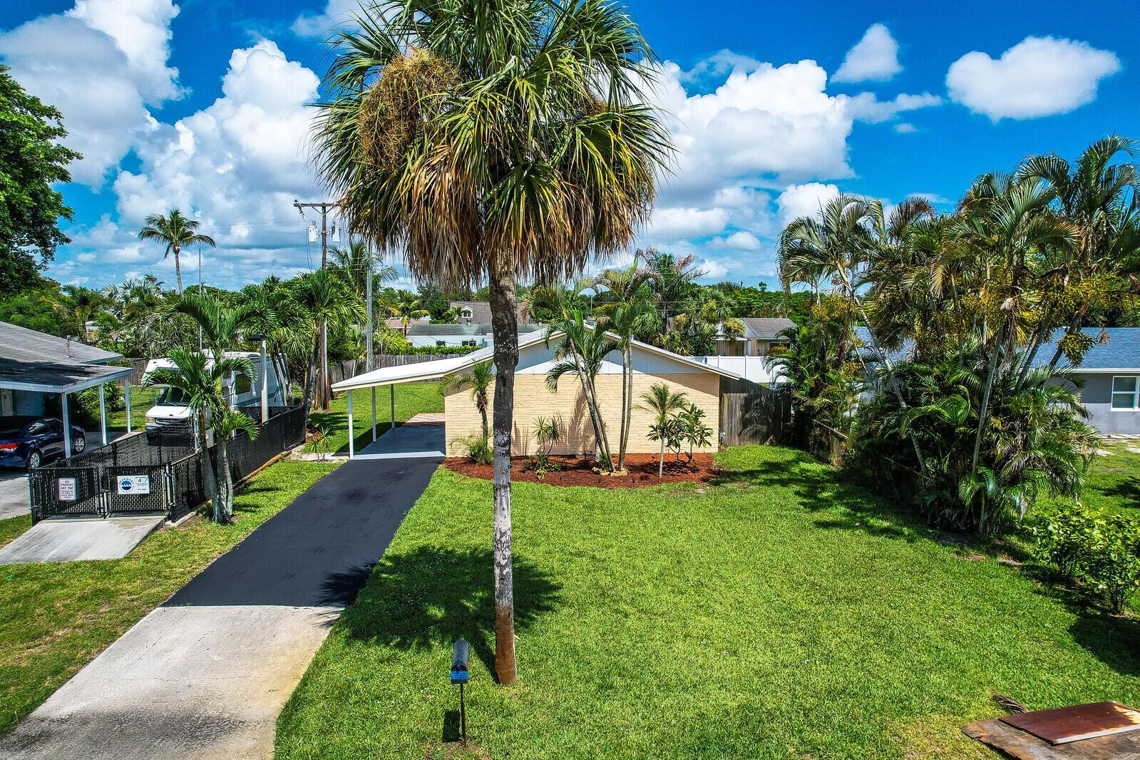 357 Garden Boulevard, Palm Beach Gardens FL 33410 photo 4