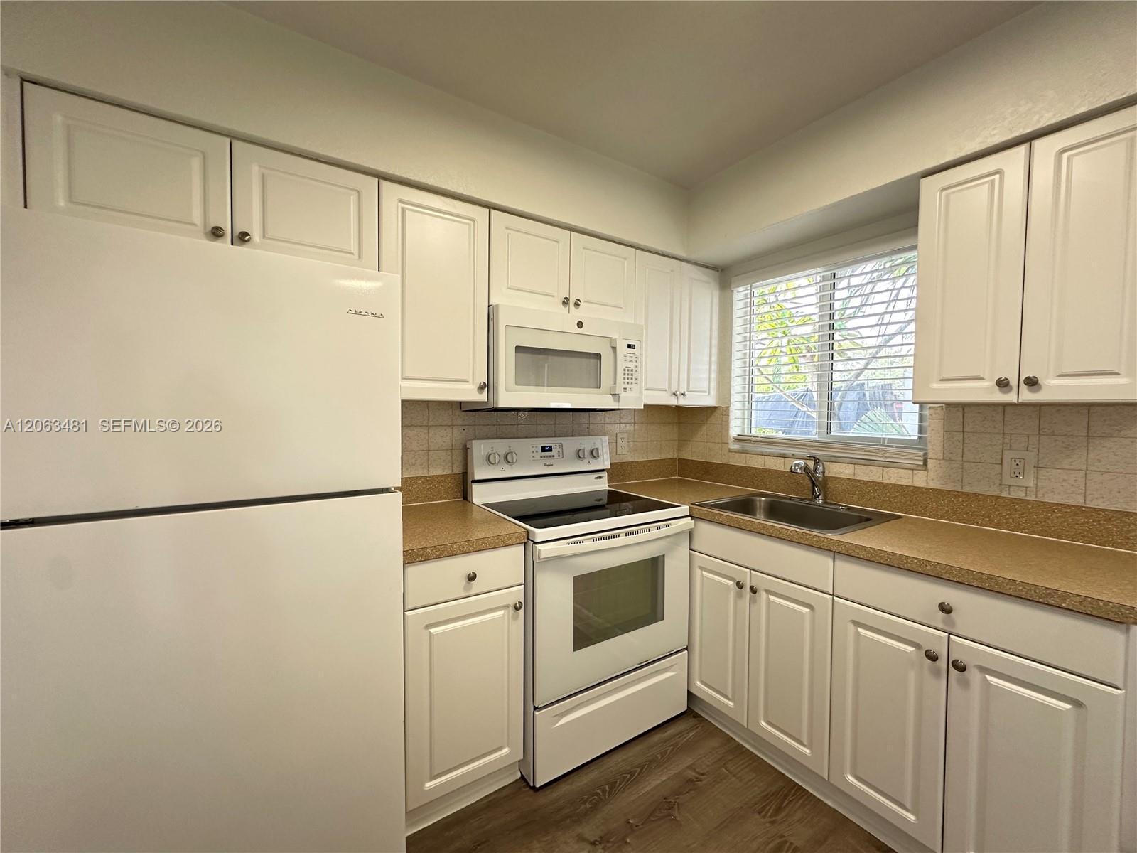 3720 NE 22nd Ave # 12, Lighthouse Point FL 33064 photo 5