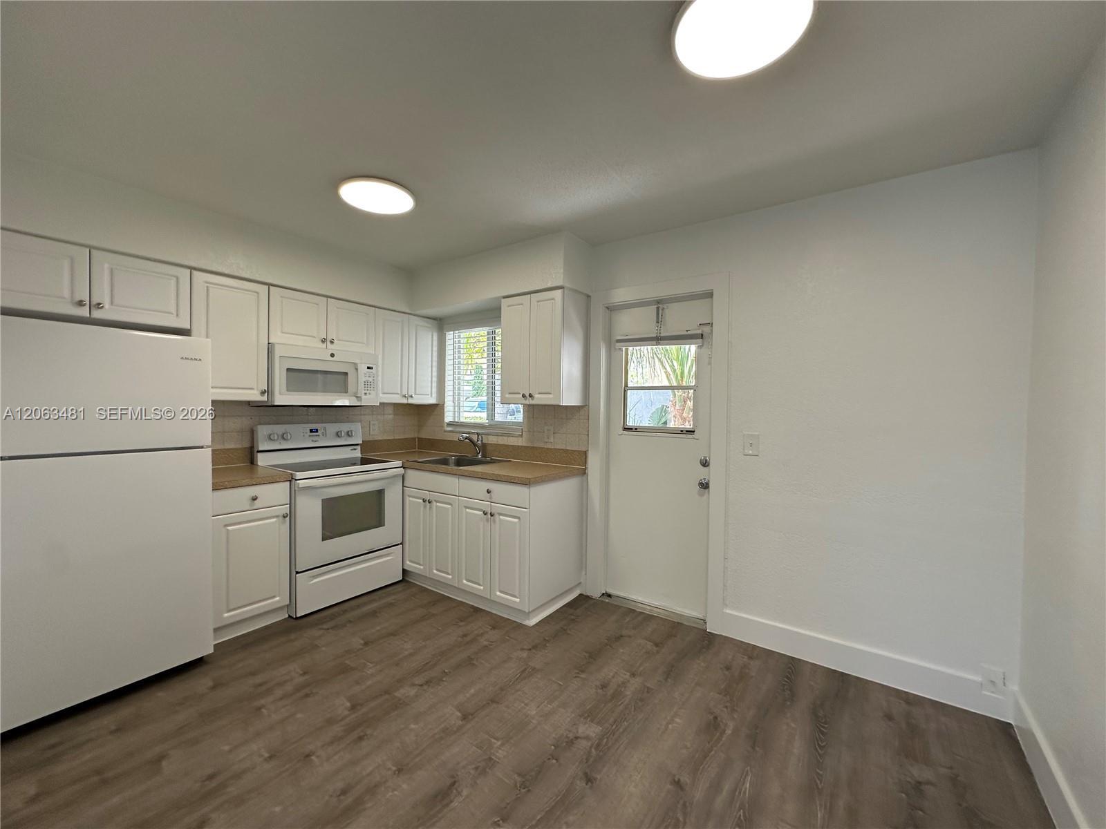 3720 NE 22nd Ave # 12, Lighthouse Point FL 33064 photo 4