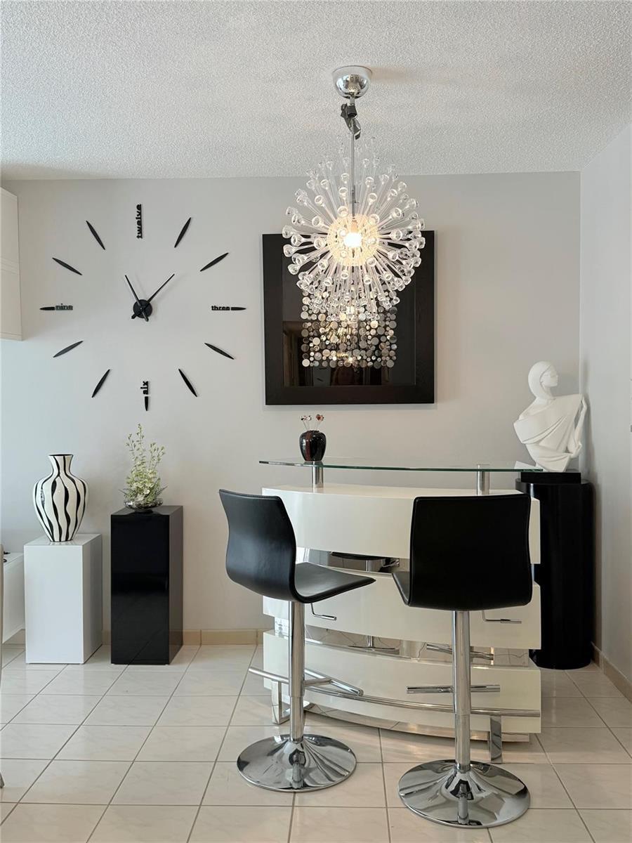 5171 W Oakland Park Boulevard # 312, Lauderdale Lakes FL 33313 photo 2