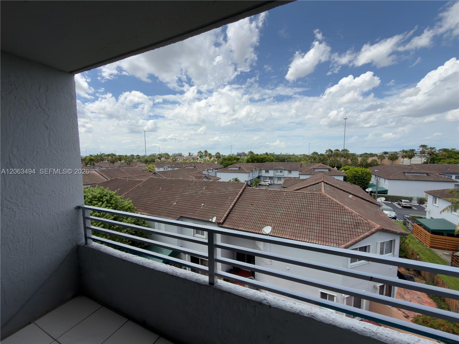 8231 NW 8th St # 504, Miami FL 33126 photo 5