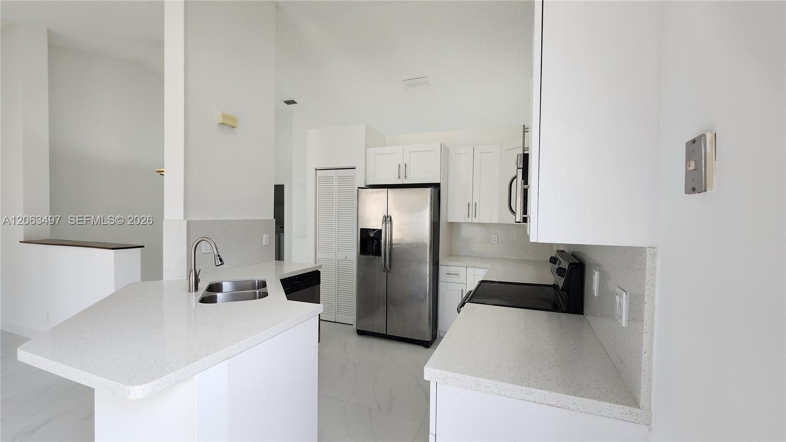924 Falling Water Rd # 924, Weston FL 33326 photo 3