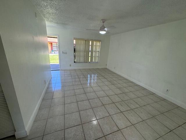 4355 Royal Banyan Way # 20, FL 33461 photo 4
