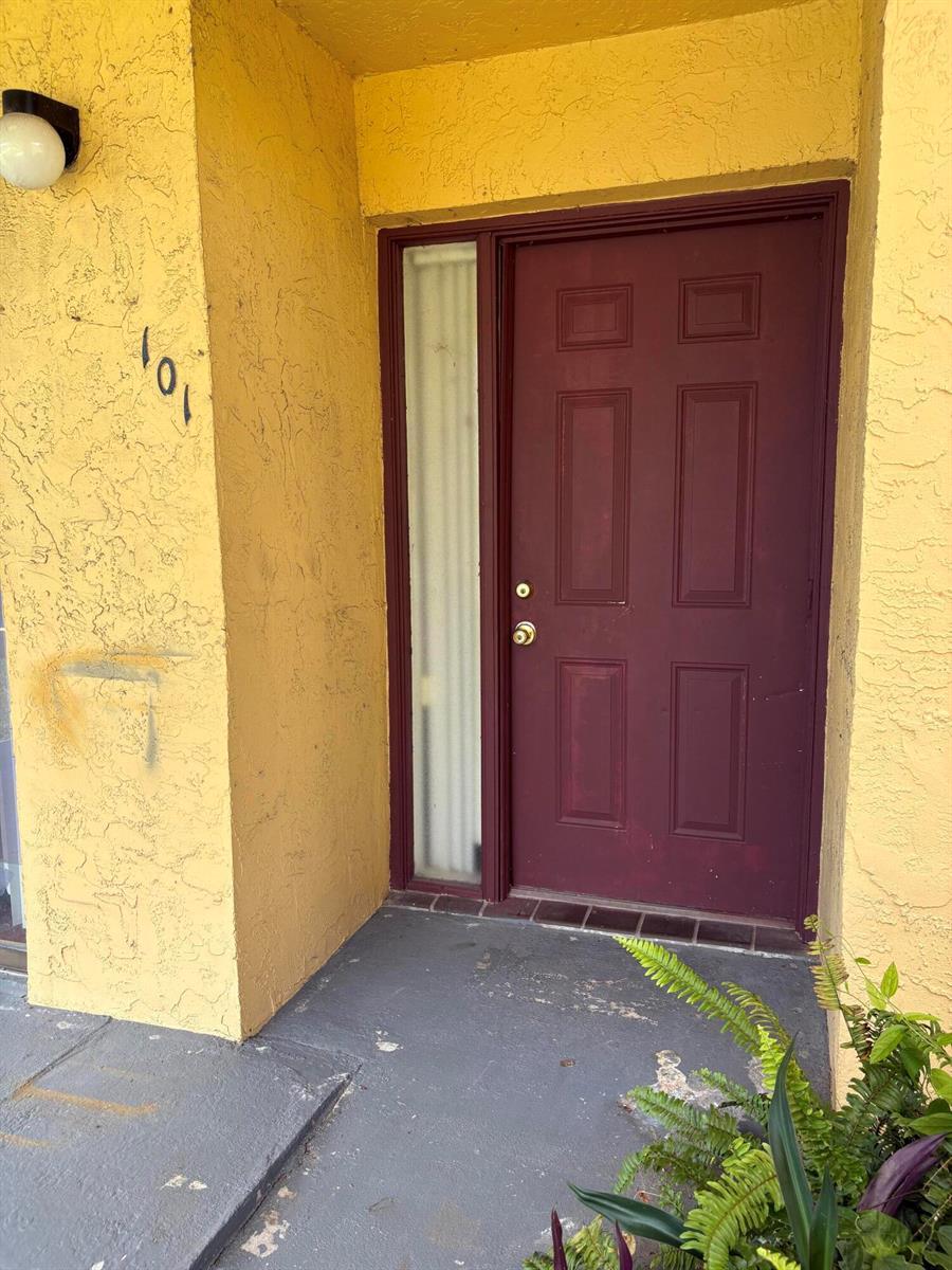 610 NW 214TH Street # 101, Miami Gardens FL 33169