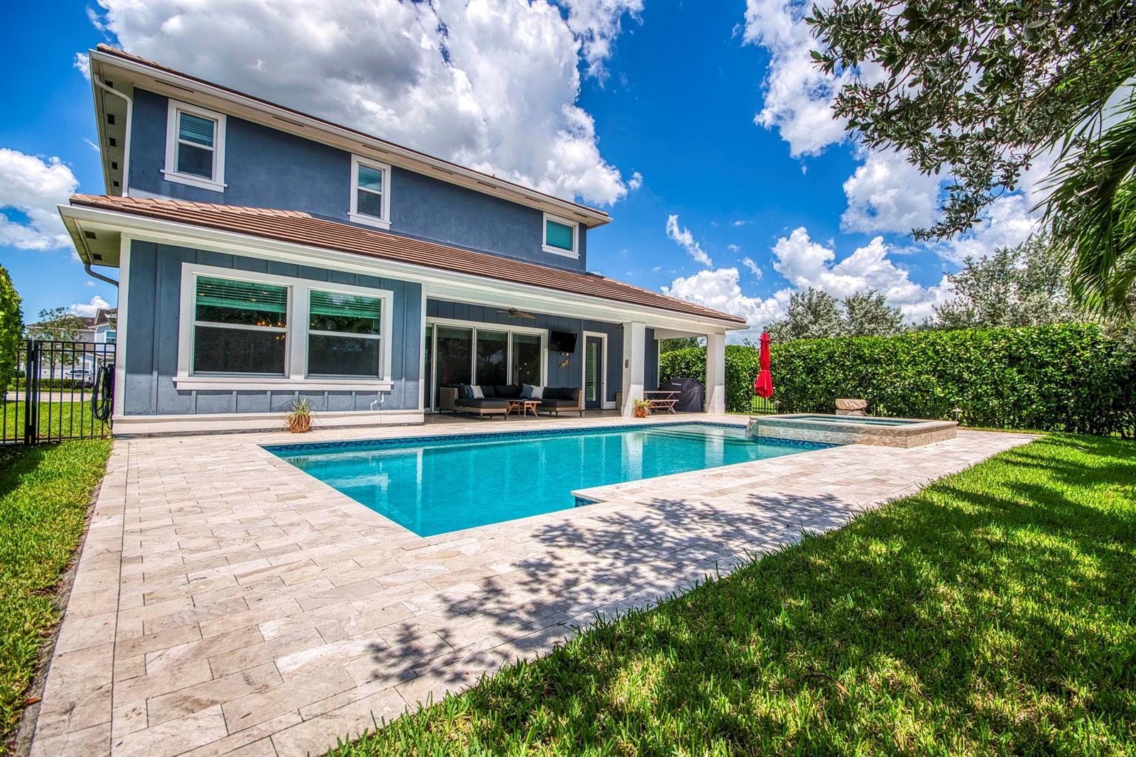 1086 Ember Ridge Run, Loxahatchee FL 33470 photo 2