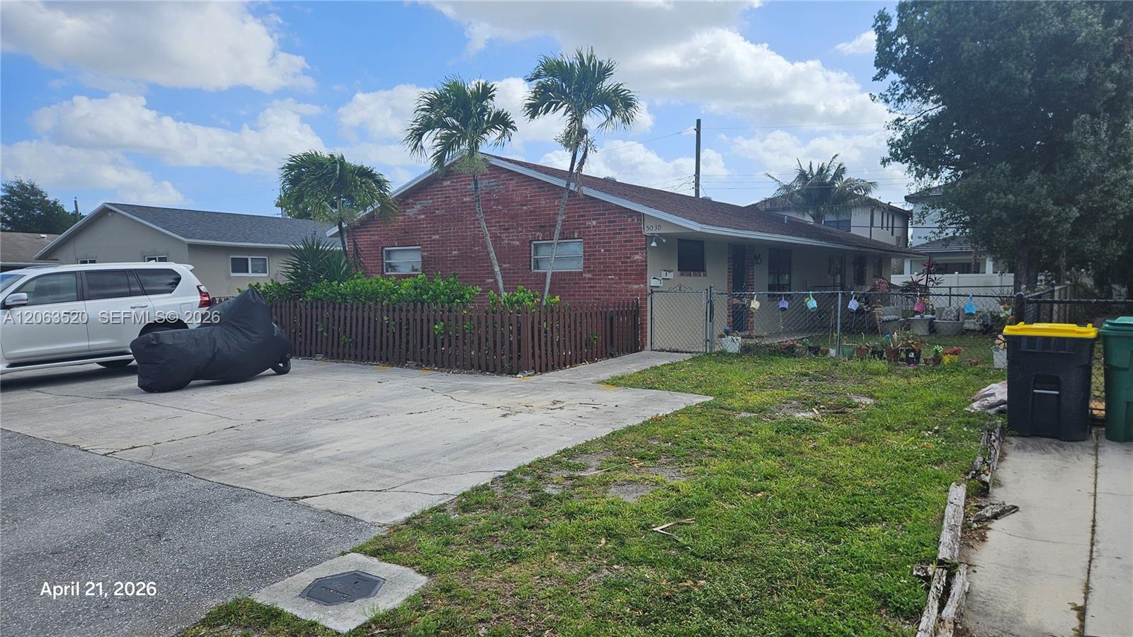 5030 SW 26th Ave # 2, Dania Beach FL 33312