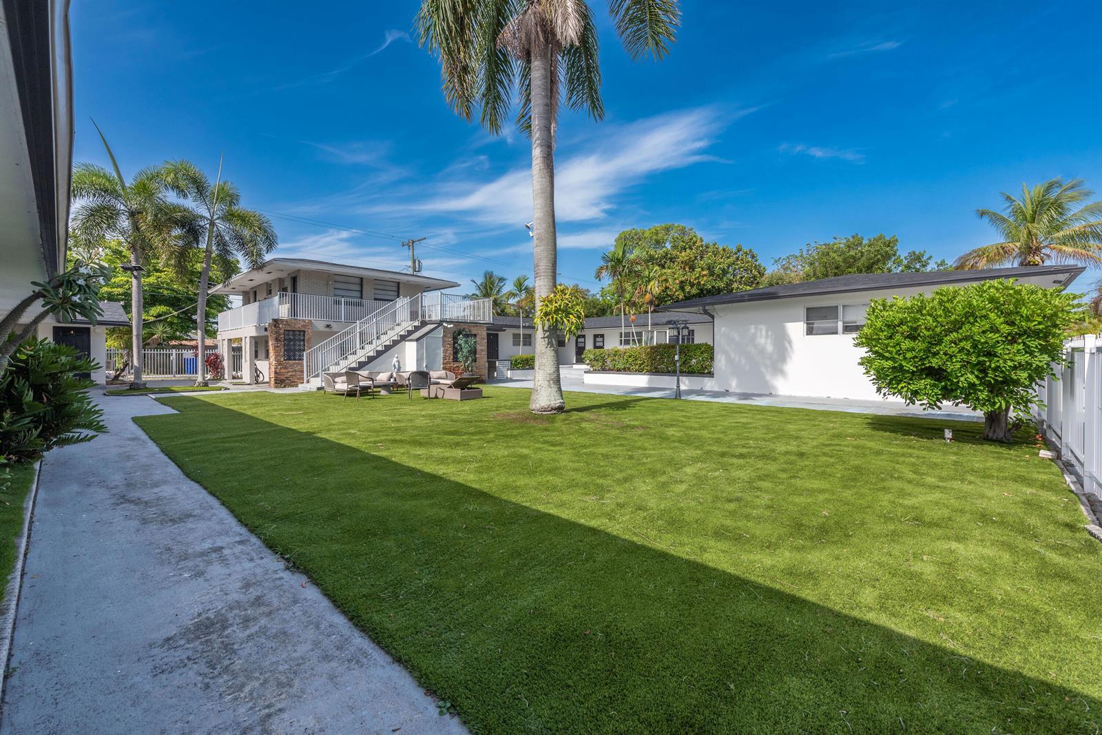 1826 SHERMAN Street # 1, Hollywood FL 33020 photo 4