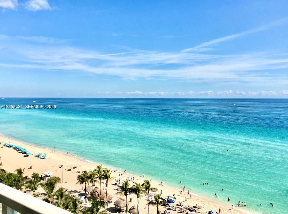 16699 Collins Ave, Sunny Isles Beach FL 33160