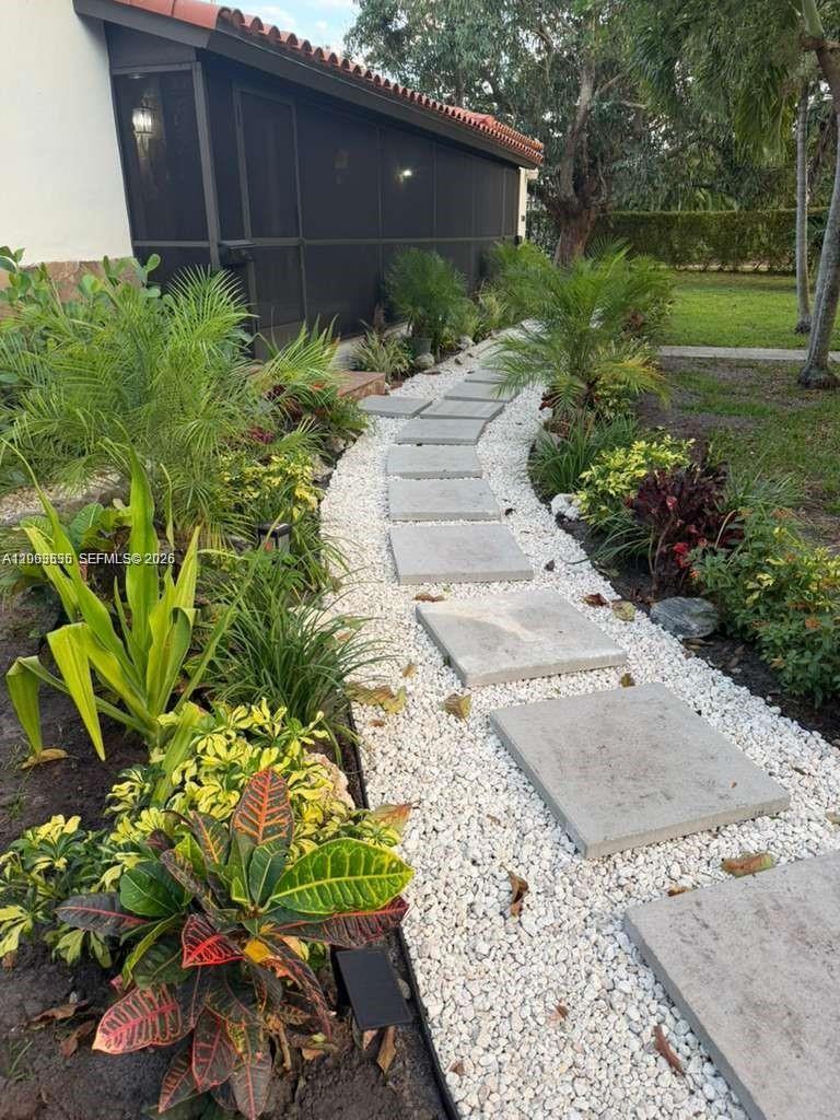 11201 NE 10th Ave # 11203, Biscayne Park FL 33161 photo 5