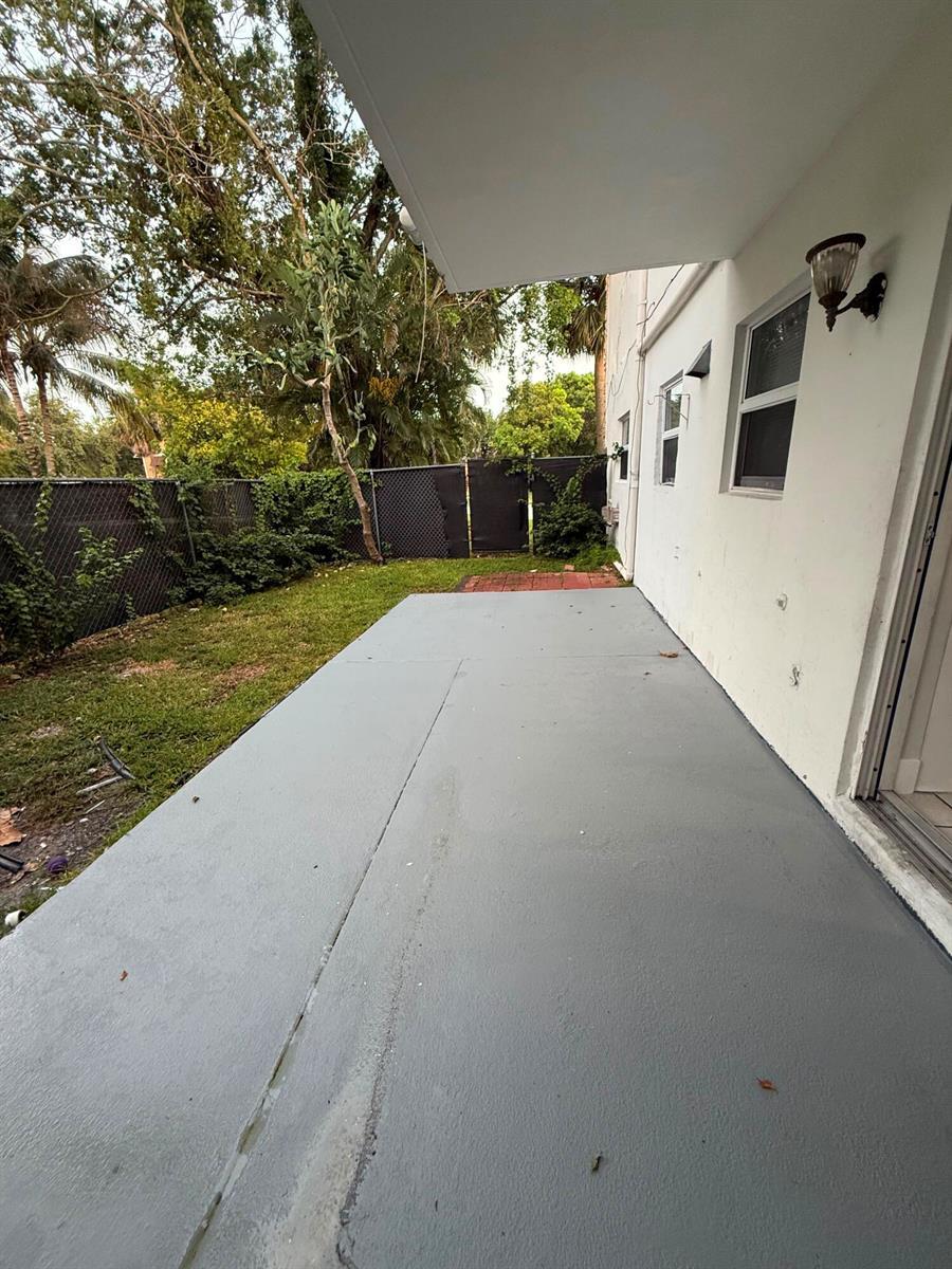 313 SW 1ST Court # 3, Pompano Beach FL 33060 photo 2