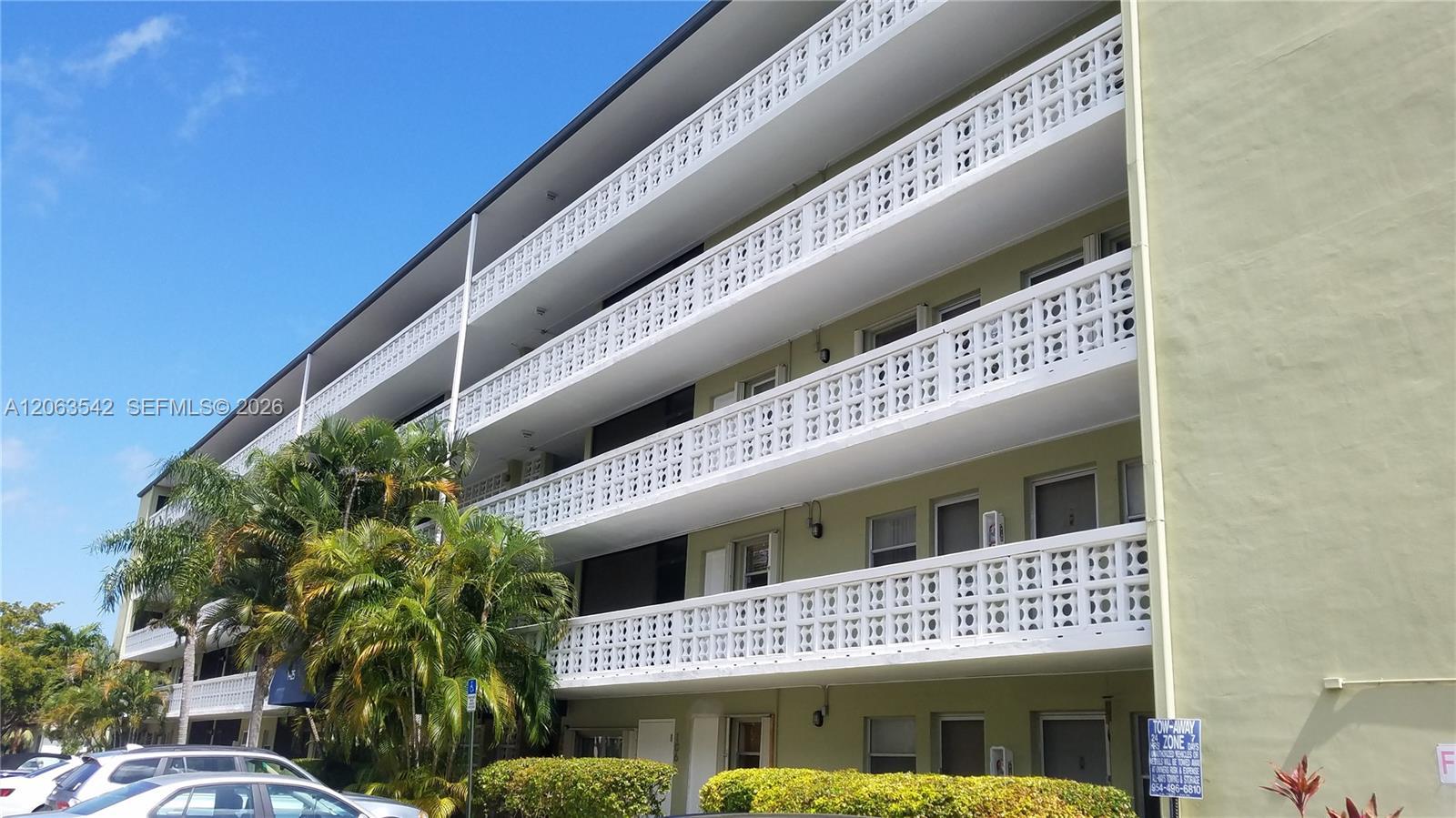 1425 Arthur St # 216B, Hollywood FL 33020 photo 2