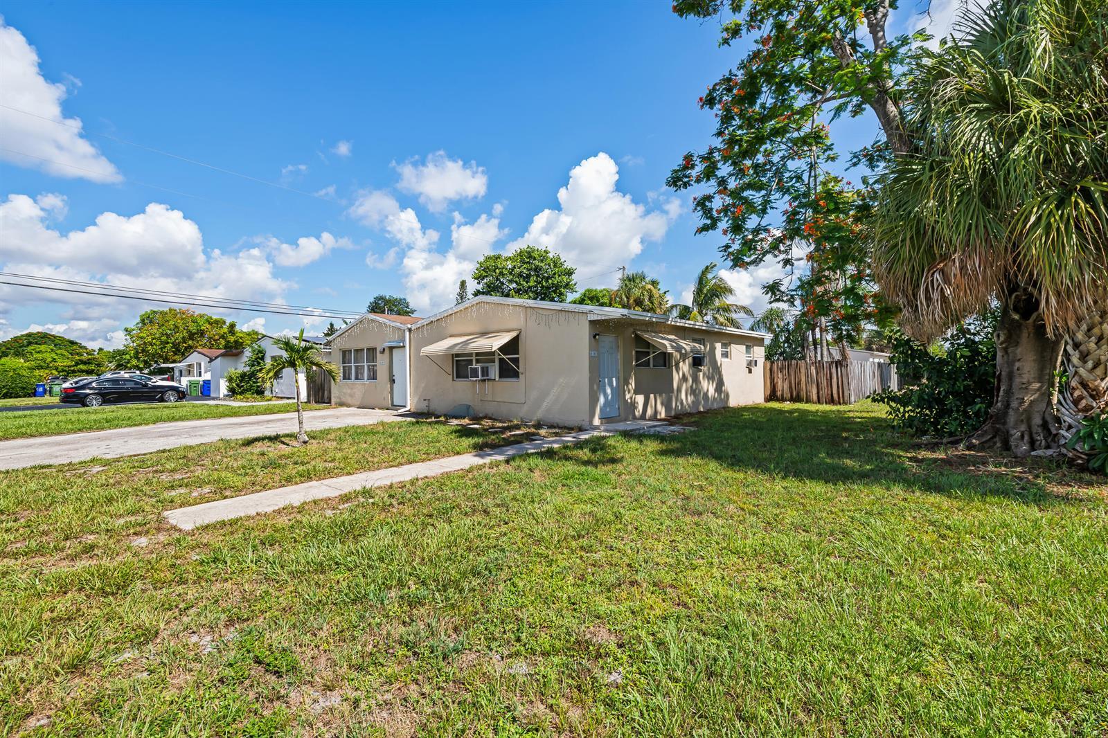 6103 SW 2ND Street, Margate FL 33068 photo 3