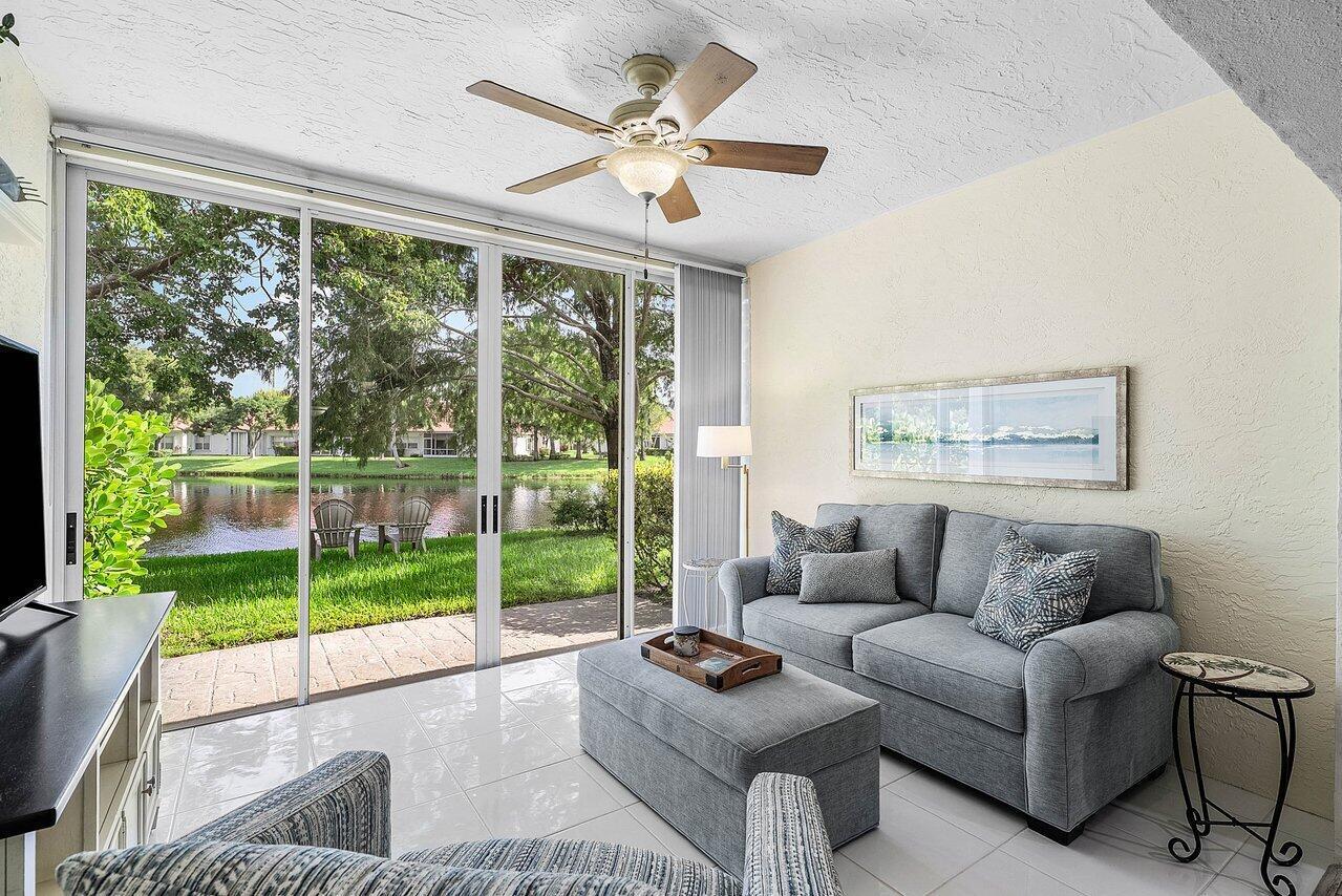 2623 Spiceberry Lane, Boynton Beach FL 33436 photo 5