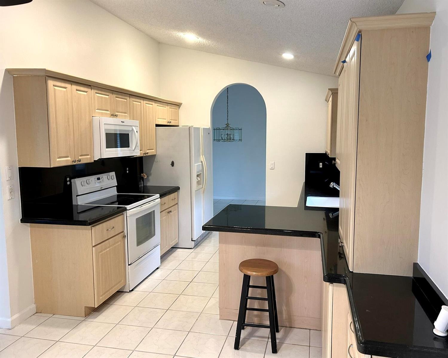 10215 CAMELBACK Lane, Boca Raton FL 33498 photo 3