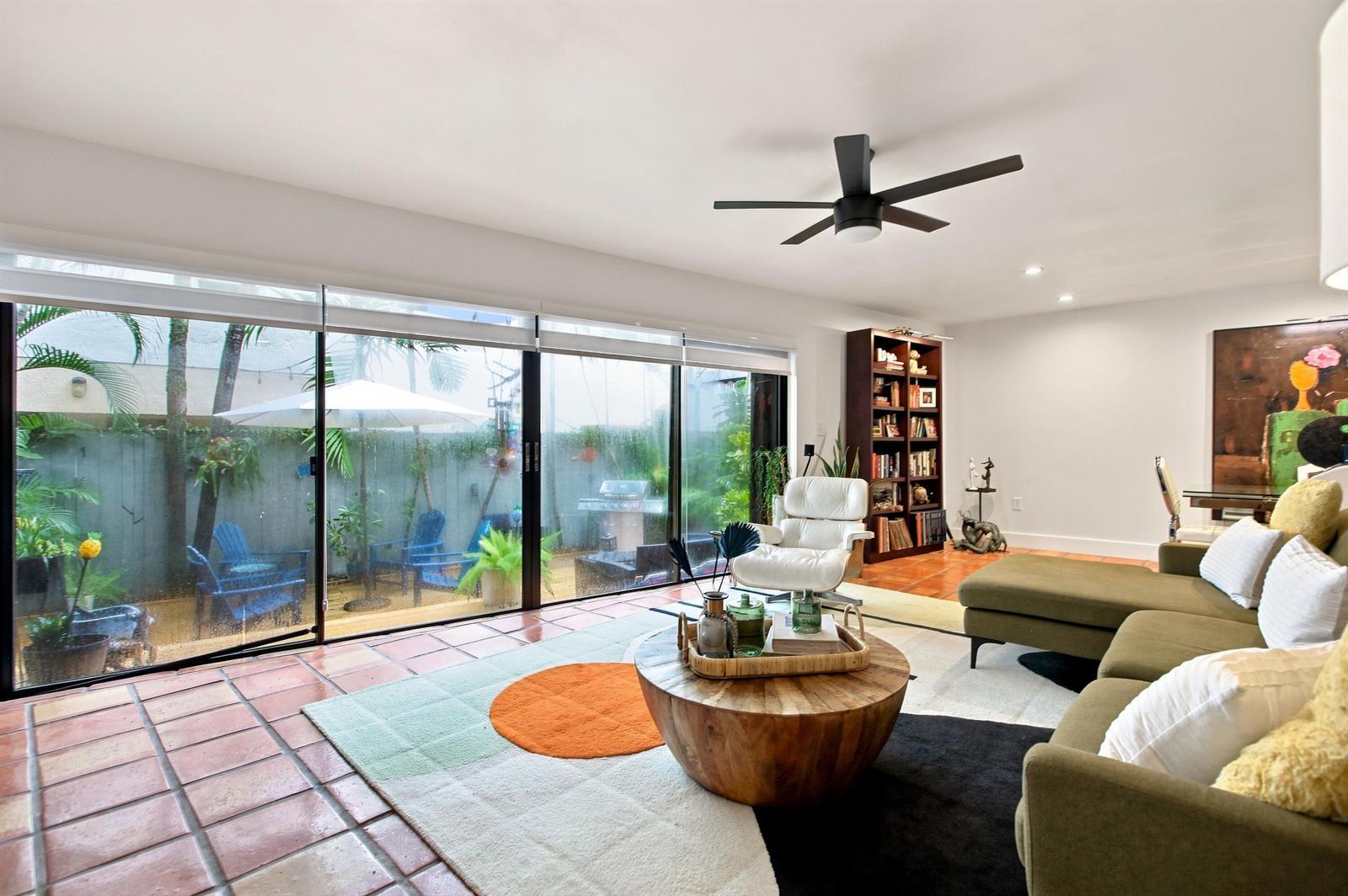 980 NW N River Drive # 30, Miami FL 33136