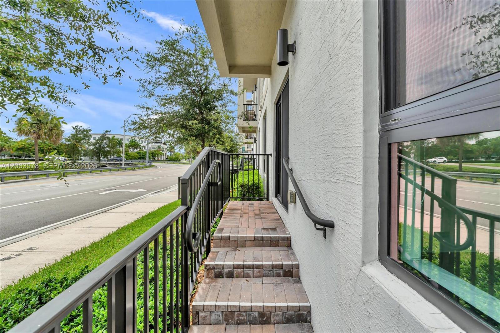 8167 NW 41st St # 110, Doral FL 33166 photo 3