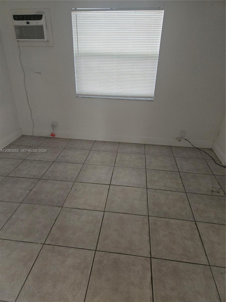 2450 Jackson St # D, Hollywood FL 33020 photo 5