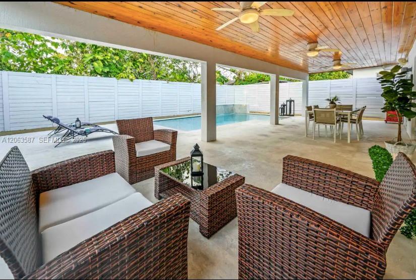 3427 Frow Ave, Miami FL 33133 photo 4