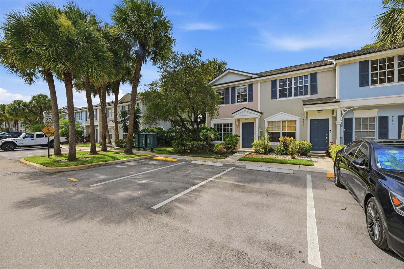 5372 Jubilee Way, Margate FL 33063 photo 4
