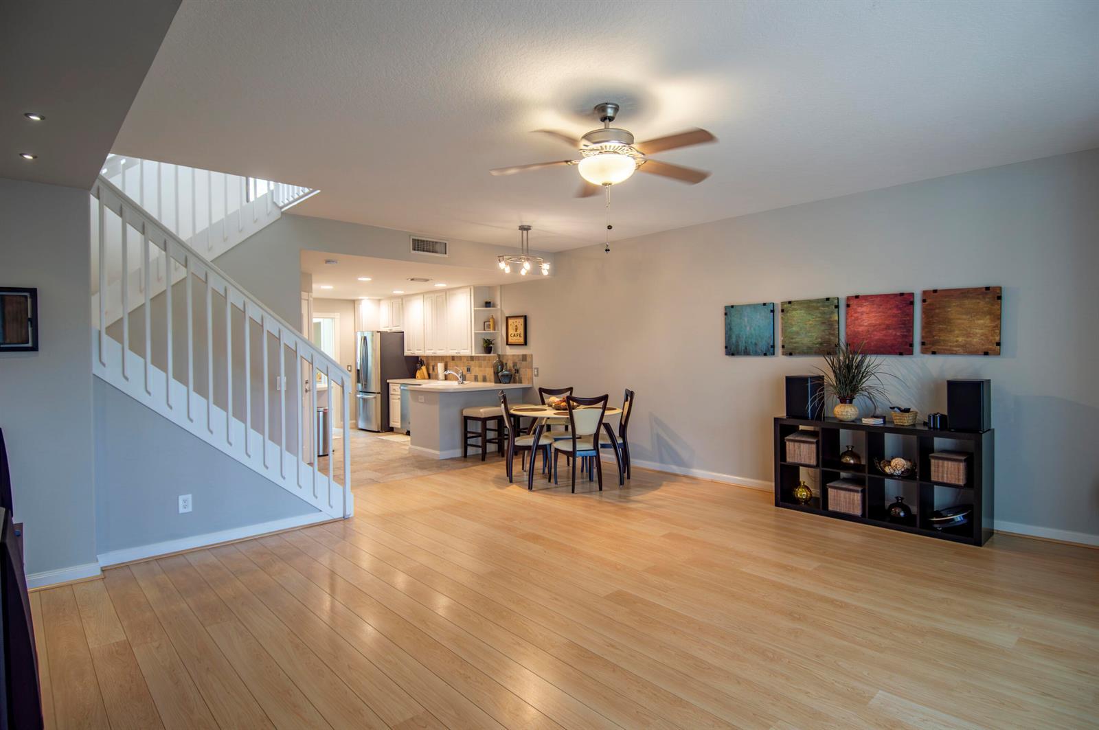 504 Capistrano Drive, Palm Beach Gardens FL 33410 photo 4