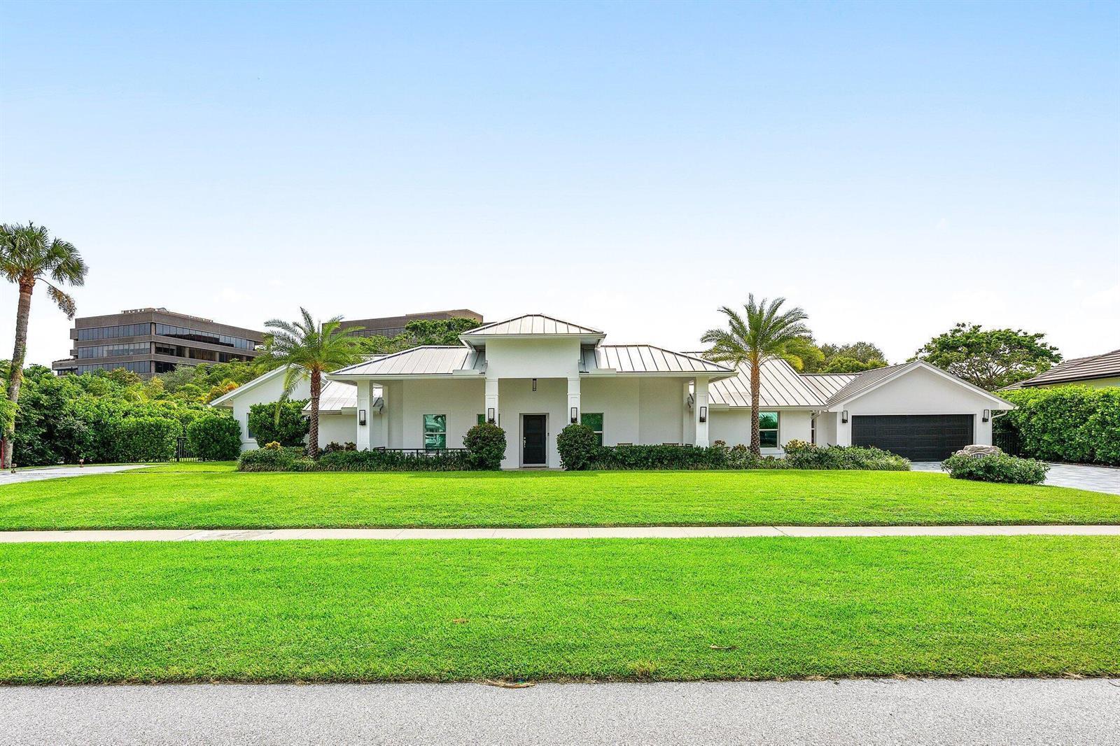 11863 LAKE SHORE Place, Palm Beach Gardens FL 33408 photo 2