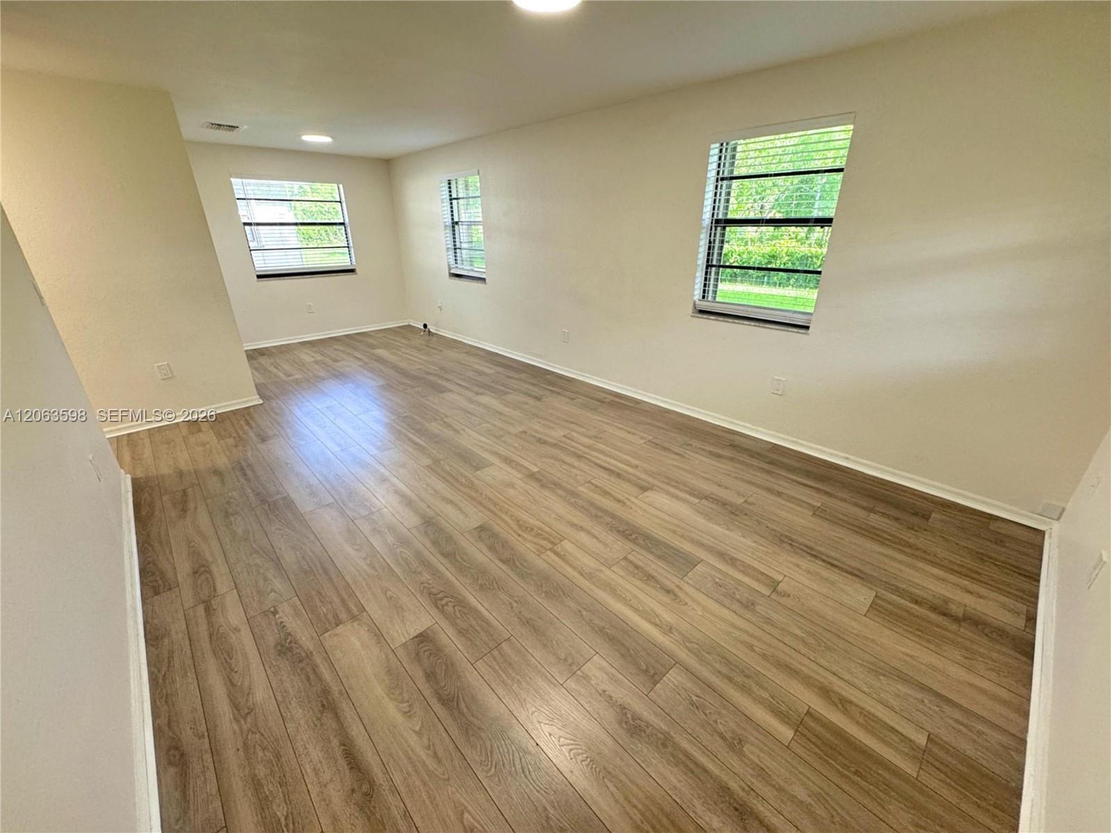 5637 Taft St # 5637, Hollywood FL 33021 photo 3