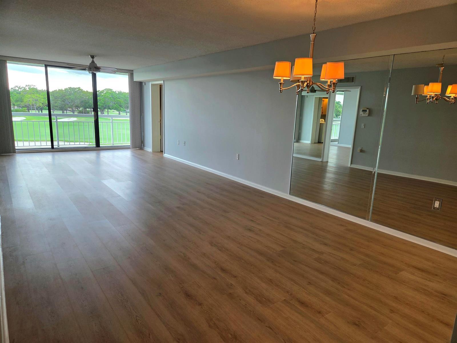 2421 VILLAGE Boulevard # 303, West Palm Beach FL 33409 photo 3